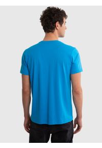 Big-Star - Koszulka męska o klasycznym kroju niebieska Bruno 401. Kolor: niebieski. Materiał: bawełna. Wzór: nadruk. Styl: klasyczny #6