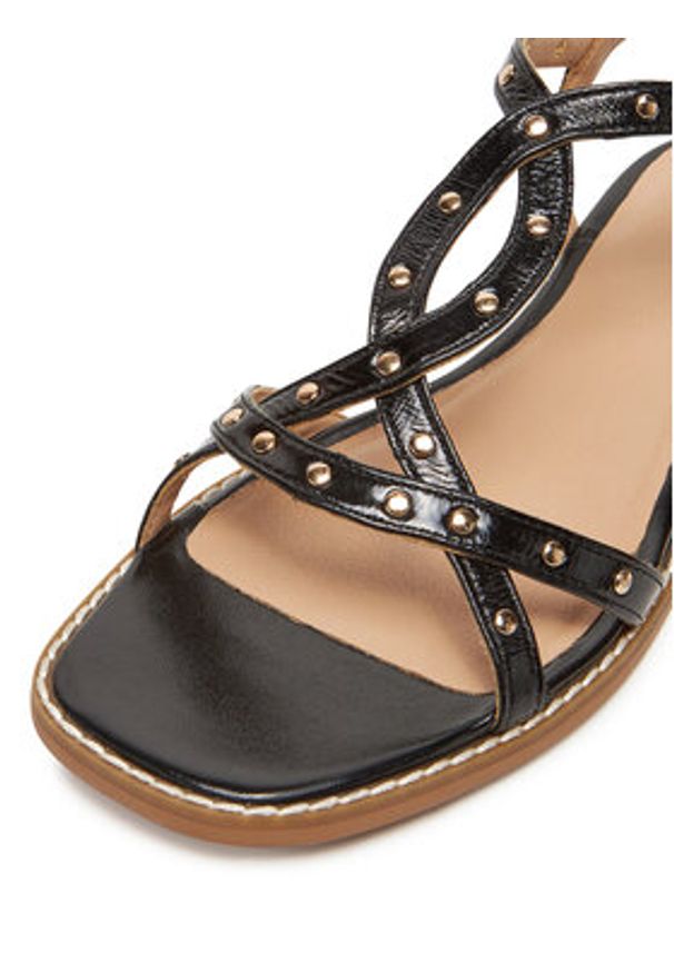 Lasocki Sandały WI33-CS853-HM-02 Czarny. Kolor: czarny. Materiał: lakier, skóra