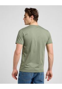 Lee - MESKA KOSZULKA LEE SS PATCH LOGO TEE OLIVE STONE 112370497 #4