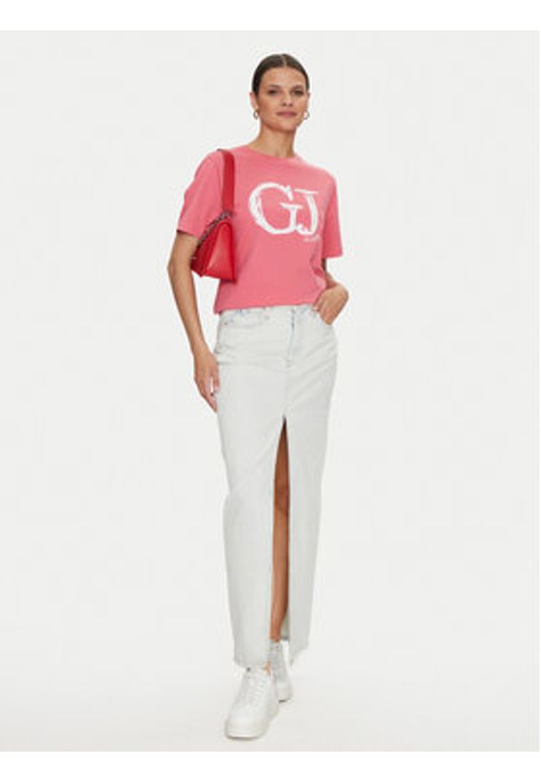 Guess T-Shirt Sara V4YI01 K8FQ4 Różowy Regular Fit. Kolor: różowy. Materiał: bawełna