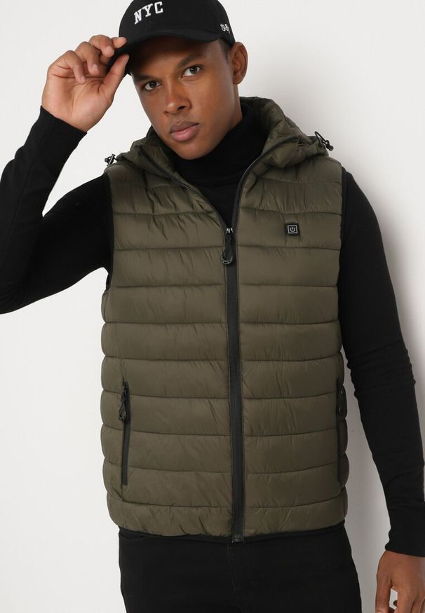 Born2be - Zielona Kamizelka z Pikowanym Wzorem i Odpinanym Kapturem Podgrzewana przez USB Rinnelia. Okazja: na co dzień. Kolor: zielony. Materiał: sztruks, jeans. Styl: casual