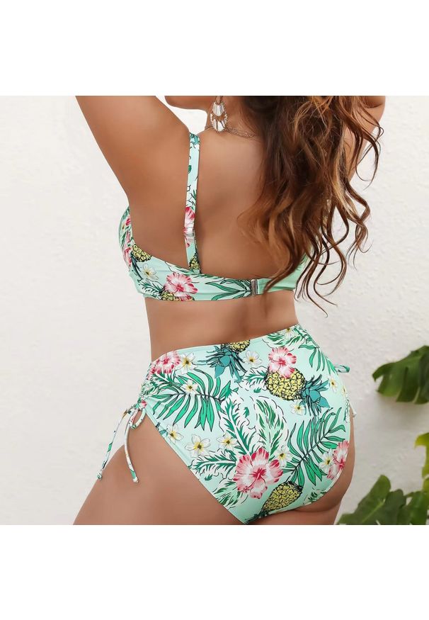 Intica - Strój kąpielowy dwuczęściowy z kwiatowym wzorem i podtrzymującymi miseczkami Margretha. Kolor: wielokolorowy. Materiał: tkanina. Wzór: kwiaty