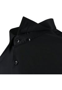 Delikatnie Taliowana Koszula Męska - Victorio - Czarna (Satynowana). Kolor: czarny. Materiał: poliester, elastan, bawełna. Styl: elegancki #5