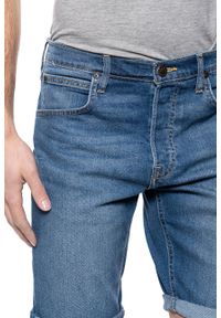 Lee - LEE 5 POCKET SHORT MĘSKIE SPODNIE JEANSOWE KRÓTKIE JEANS MAUI MID L73EMGTP. Okazja: do pracy, na randkę, na imprezę. Materiał: jeans. Długość: krótkie. Sezon: lato. Styl: klasyczny #4