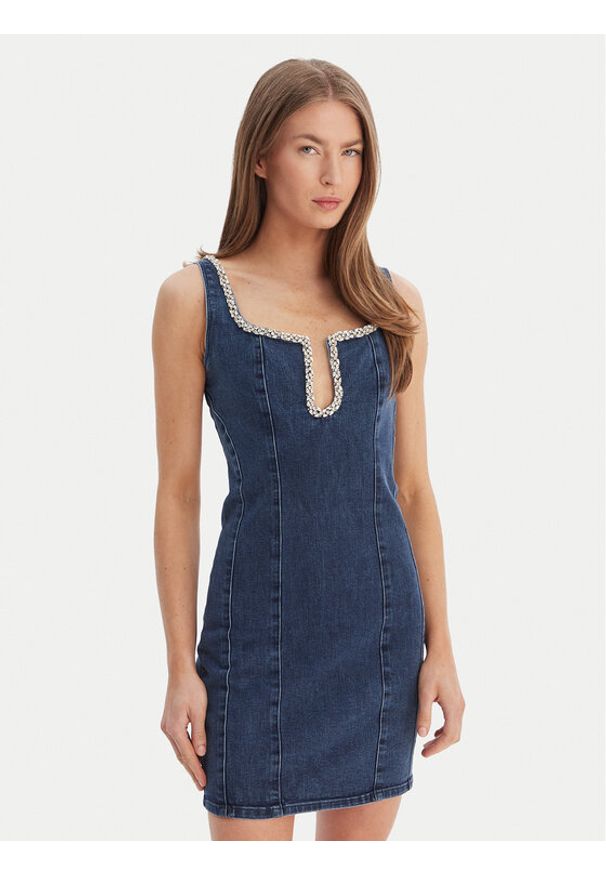 Guess Sukienka jeansowa W6RK69 D55M0 Niebieski Regular Fit. Kolor: niebieski. Materiał: jeans