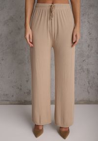 Renee - Beżowe Spodnie z Bawełną o Szerokim Kroju z Cyrkoniami Azirene. Okazja: na co dzień. Kolor: beżowy. Materiał: bawełna. Styl: casual #5
