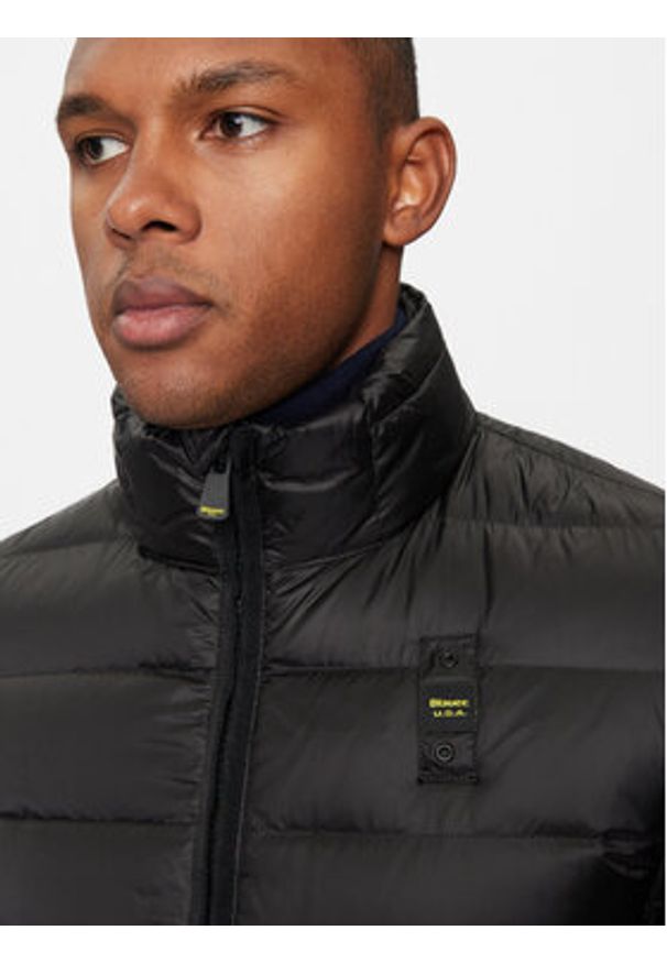 Blauer Kurtka puchowa 24WBLUC03024 Czarny Regular Fit. Kolor: czarny. Materiał: syntetyk