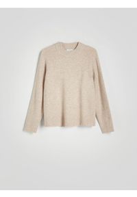 Reserved - Sweter z raglanowymi rękawami - beżowy. Kolor: beżowy. Materiał: dzianina, wełna. Długość rękawa: raglanowy rękaw. Wzór: gładki #1