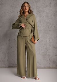 Renee - Zielona Wiskozowa Bluzka z Kopertowym Dekoltem i Wiązaniem z Boku Velarila. Typ kołnierza: dekolt kopertowy. Kolor: zielony. Materiał: wiskoza #3