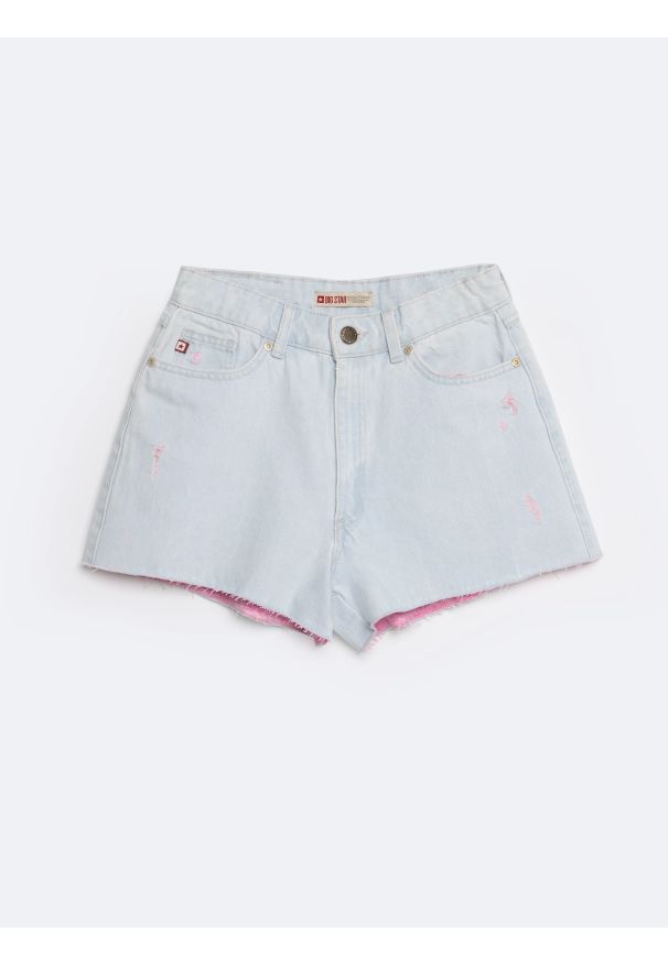 Big-Star - Szorty dziewczęce jeansowe luźne jasnoniebieskie Sally 142. Okazja: na co dzień. Stan: podwyższony. Kolor: niebieski. Materiał: jeans. Sezon: lato. Styl: młodzieżowy, klasyczny, casual, elegancki