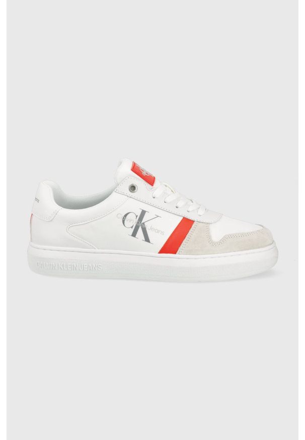 Calvin Klein Jeans sneakersy YM0YM00328.0LI kolor biały. Nosek buta: okrągły. Zapięcie: sznurówki. Kolor: biały. Materiał: guma