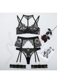 Intica - Zestaw bielizny koronkowej z regulowanymi ramiączkami Karrie. Kolor: czarny. Materiał: koronka. Wzór: koronka #1