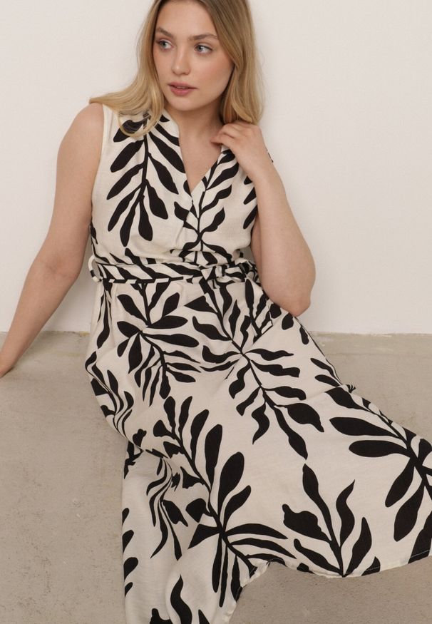 Born2be - Czarna Pudełkowa Sukienka Wiskozowa Bez Rękawów z Wiązanym Paskiem Fontalin. Okazja: na co dzień, do pracy. Kolor: czarny. Materiał: wiskoza. Długość rękawa: bez rękawów. Styl: boho, casual, elegancki