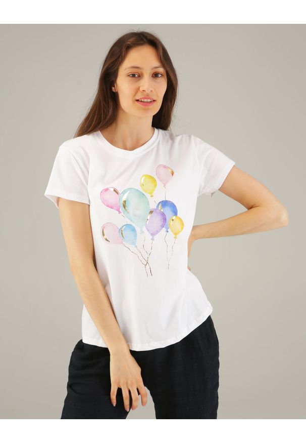 Unisono - BAWEŁNIANY T-SHIRT Z NADRUKIEM 233-2878B BIANCO. Materiał: bawełna. Wzór: nadruk