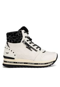 Trzewiki Mustang. Kolor: biały #1