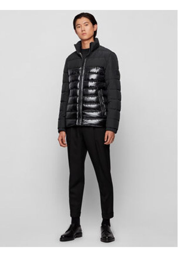 BOSS Kurtka zimowa Cure 50446165 Czarny Regular Fit. Kolor: czarny. Materiał: syntetyk. Sezon: zima