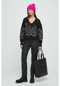 medicine - Medicine sweter damski kolor czarny. Kolor: czarny. Długość rękawa: długi rękaw. Długość: długie. Wzór: haft #4