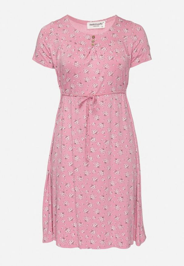 Born2be - Różowa Sukienka Pudełkowa Midi z Dekoltem z Guzikami Grilacuna. Okazja: na co dzień. Kolor: różowy. Wzór: aplikacja, kwiaty. Sezon: lato. Styl: casual. Długość: midi