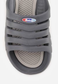 Born2be - Szare Klapki na Grubej Podeszwie z Wycięciami na Cholewce Henria. Okazja: na co dzień. Kolor: szary. Materiał: jeans, dresówka. Styl: sportowy, wakacyjny, casual #3