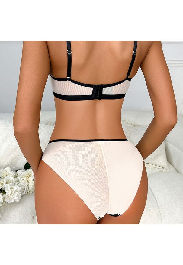 Intica - Komplet bielizny z koronką na specjalne okazje Vetka. Kolor: wielokolorowy. Materiał: koronka. Wzór: koronka