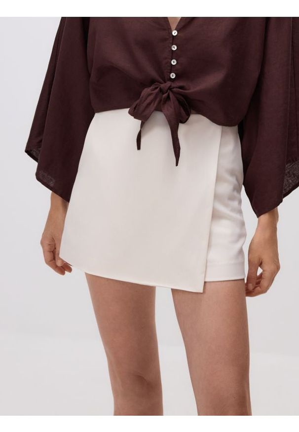 Reserved - Spódnico-szorty z wiskozą - złamana biel. Materiał: wiskoza