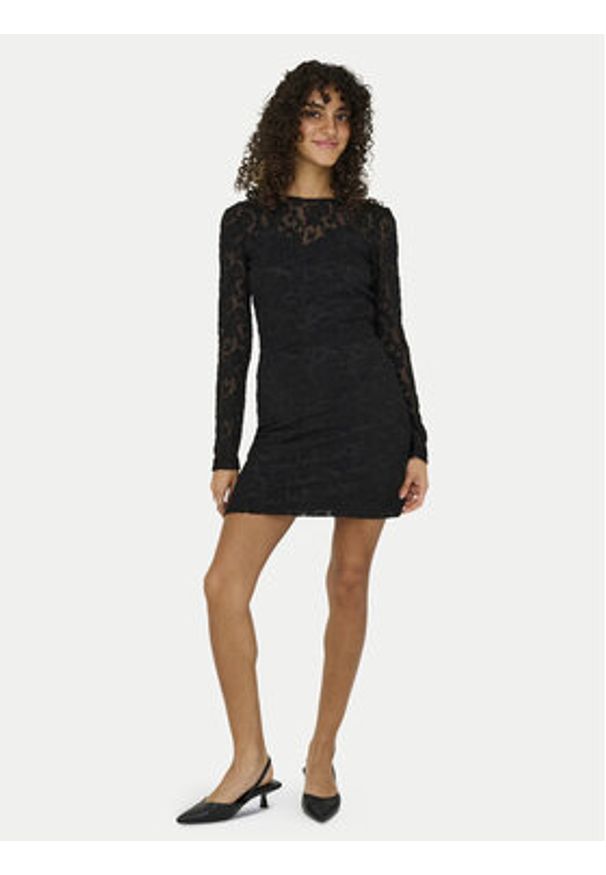 only - ONLY Sukienka koktajlowa Blaise 15356156 Czarny Slim Fit. Kolor: czarny. Materiał: syntetyk. Styl: wizytowy