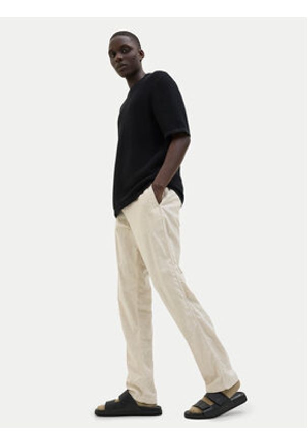 Jack & Jones - Jack&Jones Spodnie materiałowe Kane 12274977 Beżowy Relaxed Fit. Kolor: beżowy. Materiał: bawełna