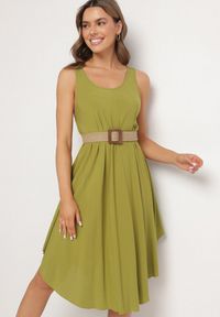 Born2be - Ciemnozielona Rozkloszowana Sukienka z Bawełny Tesaxelle. Okazja: na spotkanie biznesowe, na co dzień. Kolor: zielony. Materiał: bawełna. Typ sukienki: proste. Styl: elegancki, casual, biznesowy #3