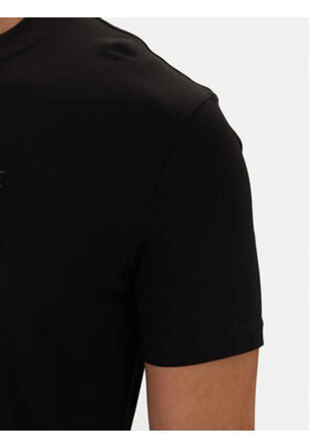 Armani Exchange T-Shirt XM001280 AF10361 MC09E Czarny Regular Fit. Kolor: czarny. Materiał: bawełna