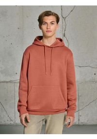 Sinsay - Bluza hoodie basic - koralowy. Kolor: pomarańczowy