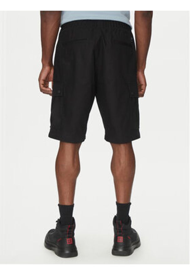 Hugo - HUGO Szorty sportowe Garlio 50542795 Czarny Regular Fit. Kolor: czarny. Materiał: bawełna. Styl: sportowy