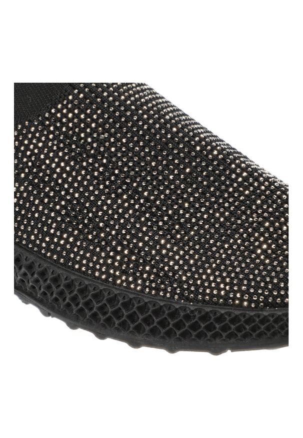 Czarne Półbuty S.Barski Modne Wsuwane Obuwie Damskie. Okazja: na co dzień. Zapięcie: bez zapięcia. Kolor: czarny. Materiał: materiał. Wzór: aplikacja. Styl: casual