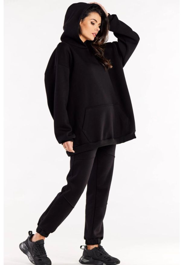 Infinite You - Bluza oversize z kapturem bawełniana czarna. Okazja: na co dzień. Typ kołnierza: kaptur. Kolor: czarny. Materiał: bawełna. Styl: casual