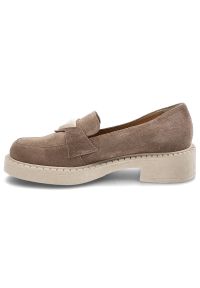 Beżowe Mokasyny Lamanti Damskie Modne Buty. Okazja: na co dzień. Kolor: beżowy. Materiał: zamsz. Styl: casual, elegancki #4