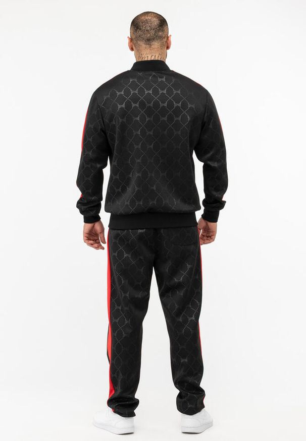 TAPOUT - Dres o regularnym kroju Tapout Punkass. Kolor: wielokolorowy, czarny, czerwony. Materiał: dresówka. Wzór: aplikacja. Sport: fitness