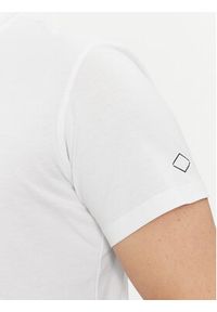 Replay T-Shirt M6795 .000.2660 Biały Regular Fit. Kolor: biały. Materiał: bawełna #8