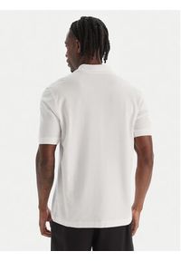 Kappa Polo Logo Sharas Mss 302B3D0 Biały Regular Fit. Typ kołnierza: polo. Kolor: biały. Materiał: bawełna