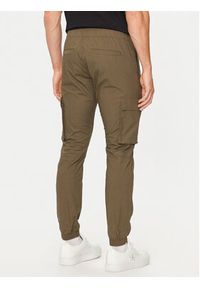 Calvin Klein Jeans Joggery J30J326438 Khaki Skinny Fit. Kolor: brązowy. Materiał: bawełna