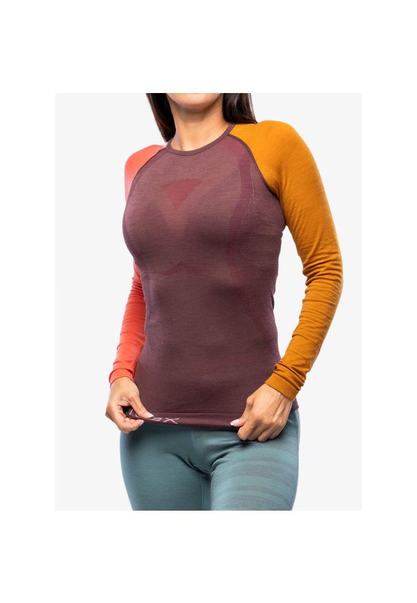 ORTOVOX - Bluza termiczna damska Ortovox 120 Comp Light Long Sleeve. Kolor: czerwony. Długość rękawa: długi rękaw