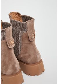 Botki damskie zamszowe CESARE CASADEI. Materiał: zamsz #3