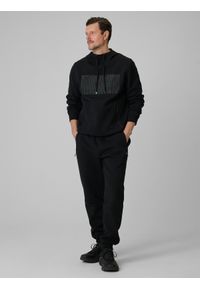 4f - 4F Bluza dresowa regular z kapturem męska - czarna XXL. Okazja: na co dzień. Typ kołnierza: kaptur. Kolor: czarny. Materiał: dresówka. Wzór: gładki. Styl: casual #2