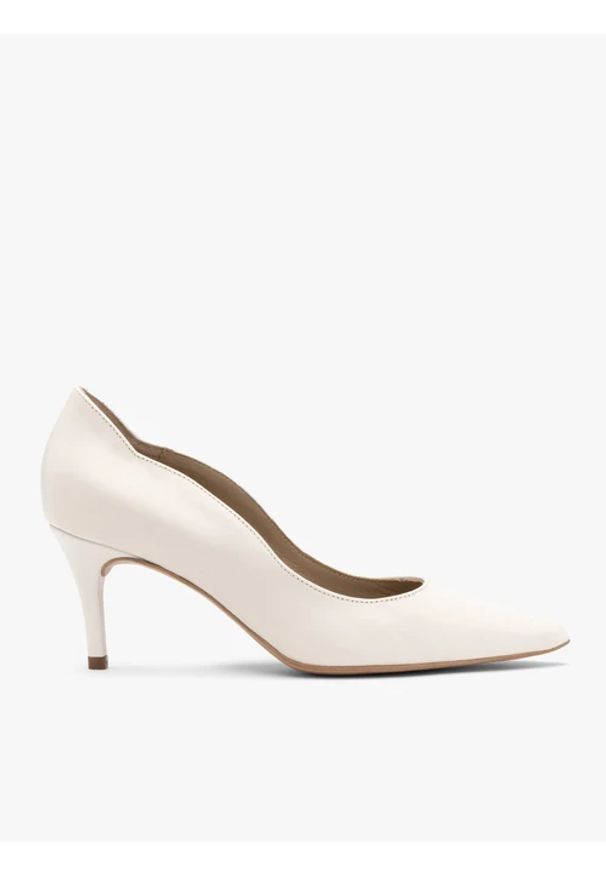 Ryłko - Kremowe czółenka z ozdobną cholewką. Kolor: beżowy. Materiał: skóra. Szerokość cholewki: normalna. Obcas: na obcasie. Styl: street. Wysokość obcasa: średni