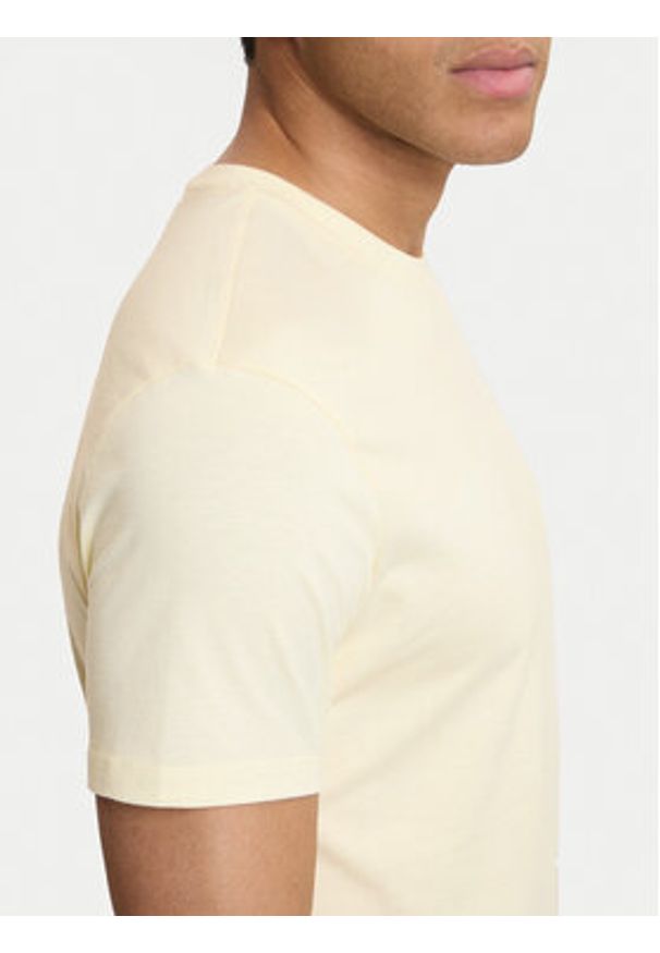 Calvin Klein Jeans T-Shirt Classic Monogram LV04RD254G Écru Regular Fit. Materiał: bawełna