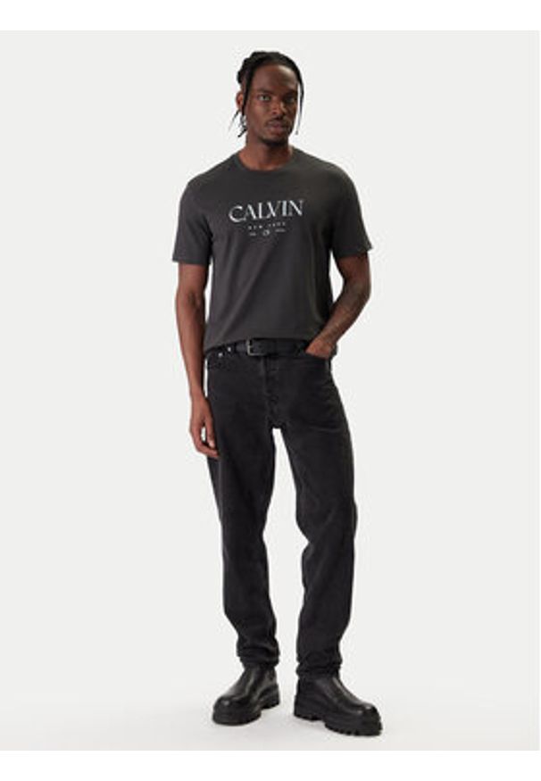 Calvin Klein T-Shirt LV04RE807G Szary Regular Fit. Kolor: szary. Materiał: bawełna