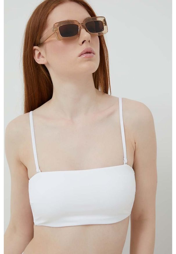 Calvin Klein biustonosz kąpielowy kolor biały. Kolor: biały. Materiał: włókno, materiał