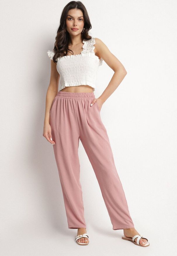 Born2be - Różowe Szerokie Spodnie z Bawełną i Wysokim Stanem Neorenna. Okazja: na co dzień. Stan: podwyższony. Kolor: różowy. Materiał: bawełna. Styl: casual