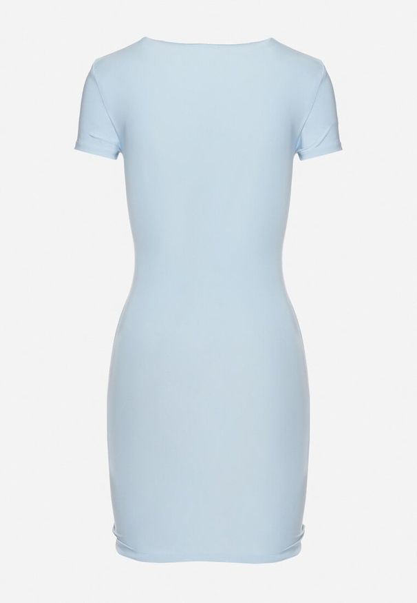 Born2be - Jasnoniebieska Dopasowana Sukienka z Serduszkowym Dekoltem i Krótkimi Rękawami Arapelia. Okazja: na co dzień. Typ kołnierza: dekolt gorset. Kolor: niebieski. Długość rękawa: krótki rękaw. Typ sukienki: gorsetowe. Styl: elegancki, casual