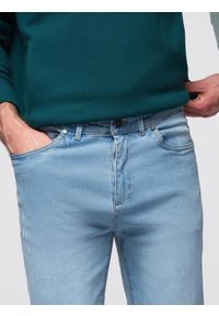 Ombre Clothing - Męskie spodnie jeansowe JOGGERY z klasyczna opaśnicą - jasnoniebieskie V1. Okazja: na co dzień. Kolor: niebieski. Materiał: jeans. Styl: klasyczny #3