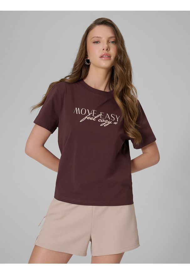 4f - 4F T-shirt boxy z nadrukiem damski - brązowy S. Okazja: na co dzień. Kolor: brązowy. Materiał: jeans, materiał. Wzór: nadruk. Styl: casual