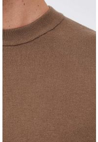 Samsoe & Samsoe - Samsoe Samsoe Sweter męski kolor brązowy. Okazja: na co dzień. Kolor: brązowy. Materiał: materiał, wiskoza. Długość rękawa: długi rękaw. Długość: długie. Styl: casual #3